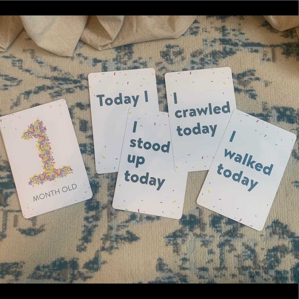 Baby Monthly Milestone Cards